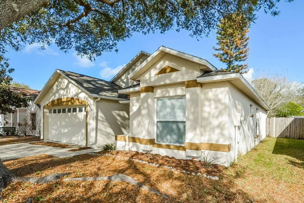 1634 Sand Key Cir - Photo 3 of 16