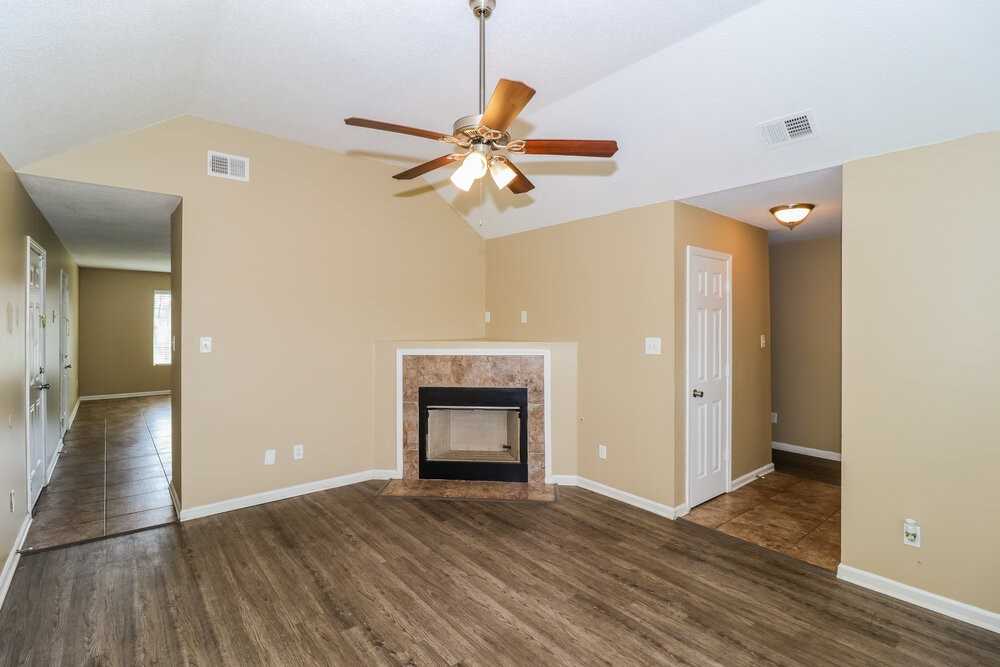 4551 Cedargreen Cv - Photo 4 of 19