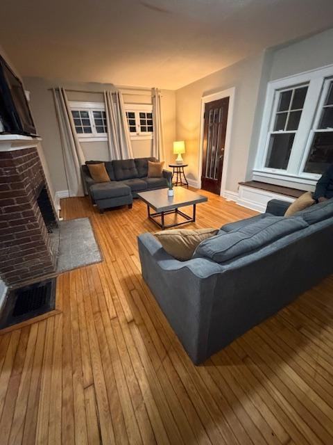 750 Euclid Ave - Photo 3 of 20