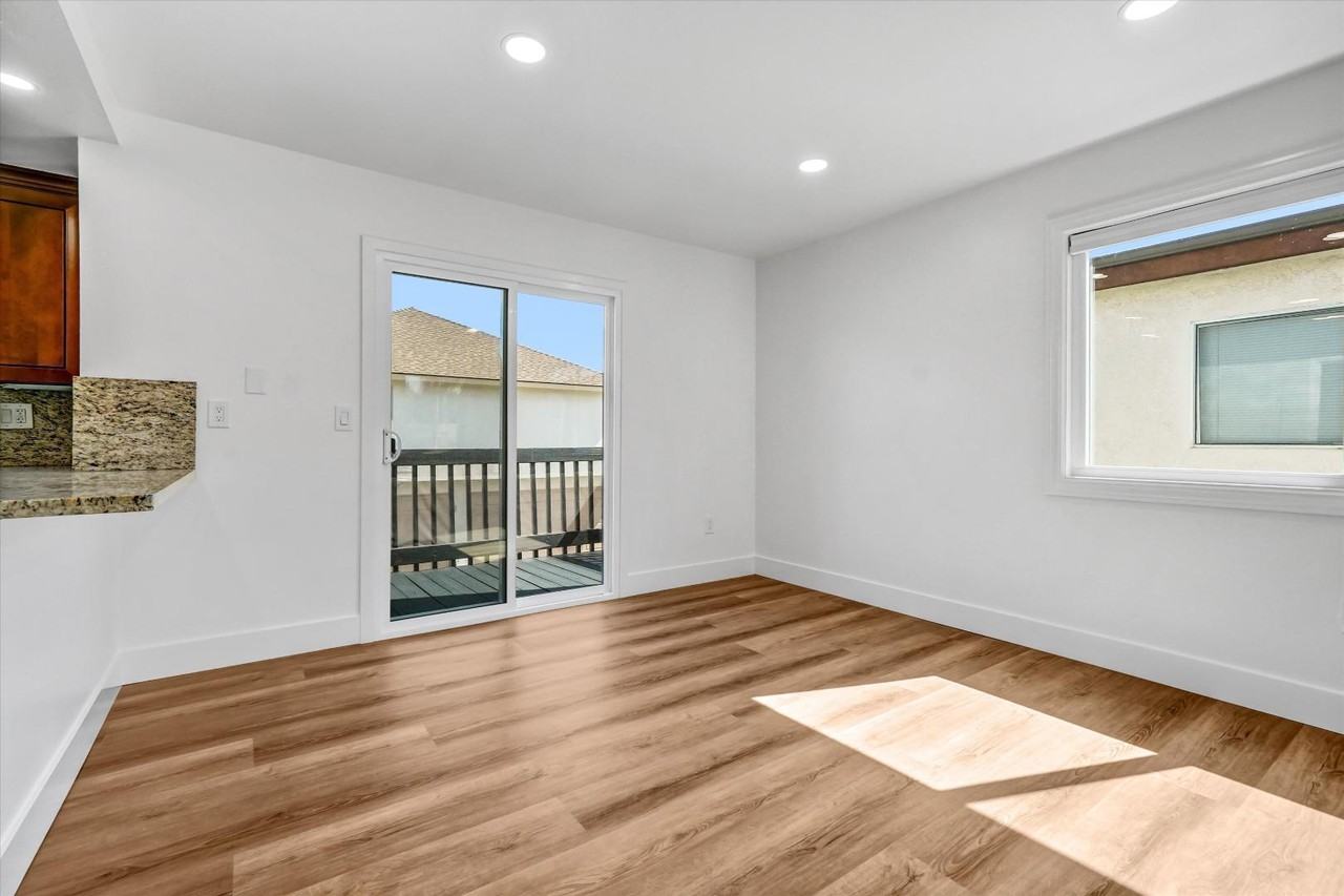 Libra Townhome - Photo 6 of 10