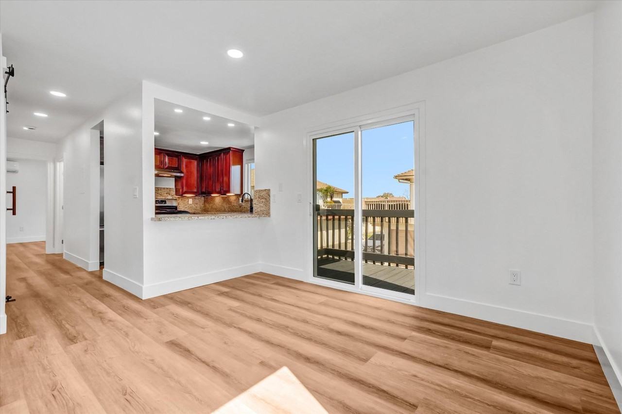 Libra Townhome - Photo 7 of 10