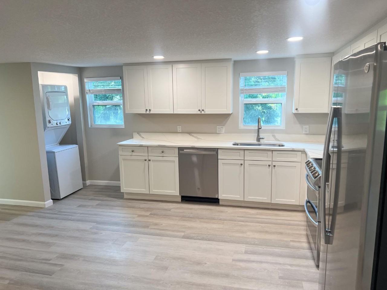 31 & 33 Olive St - Photo 6 of 10