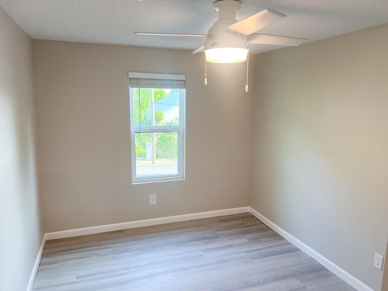 31 & 33 Olive St - Photo 7 of 10