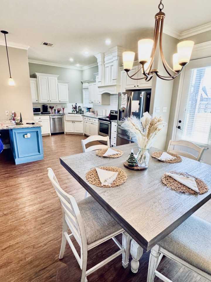 1415 Trisha Ct - Photo 7 of 20