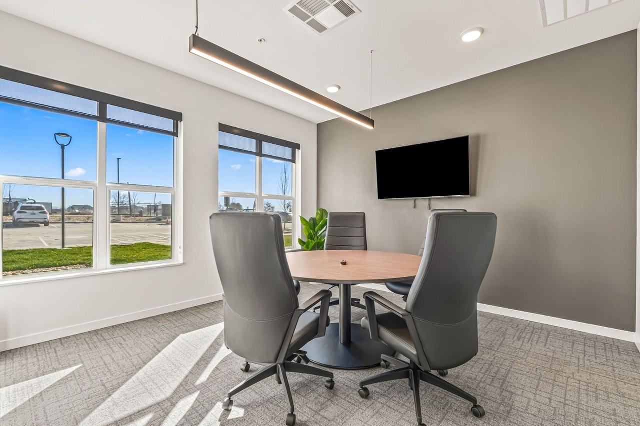 Asher Apartments - Photo 6 of 25