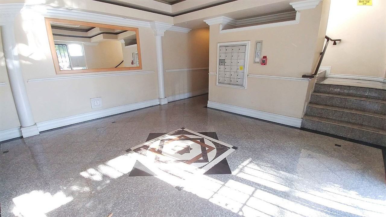 Villa Granada - Photo 2 of 50