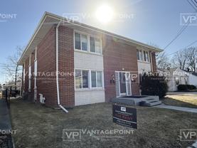 231 E Calumet St #3 - Photo 1 of 1