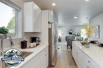 2316 S Phillippi St #1 - Photo 6 of 17