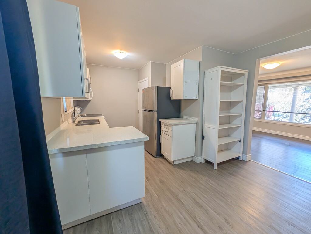 4 Hudson Dr - Photo 7 of 20