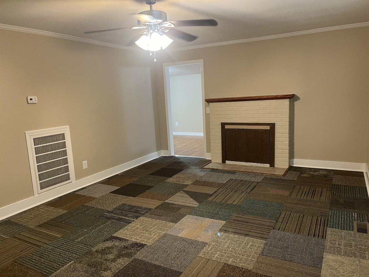 852 Hornbuckle Rd #1 - Photo 4 of 14