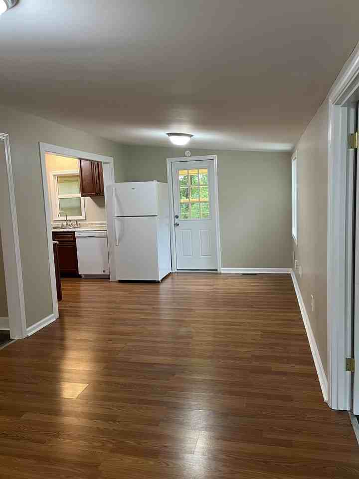 852 Hornbuckle Rd #1 - Photo 6 of 14