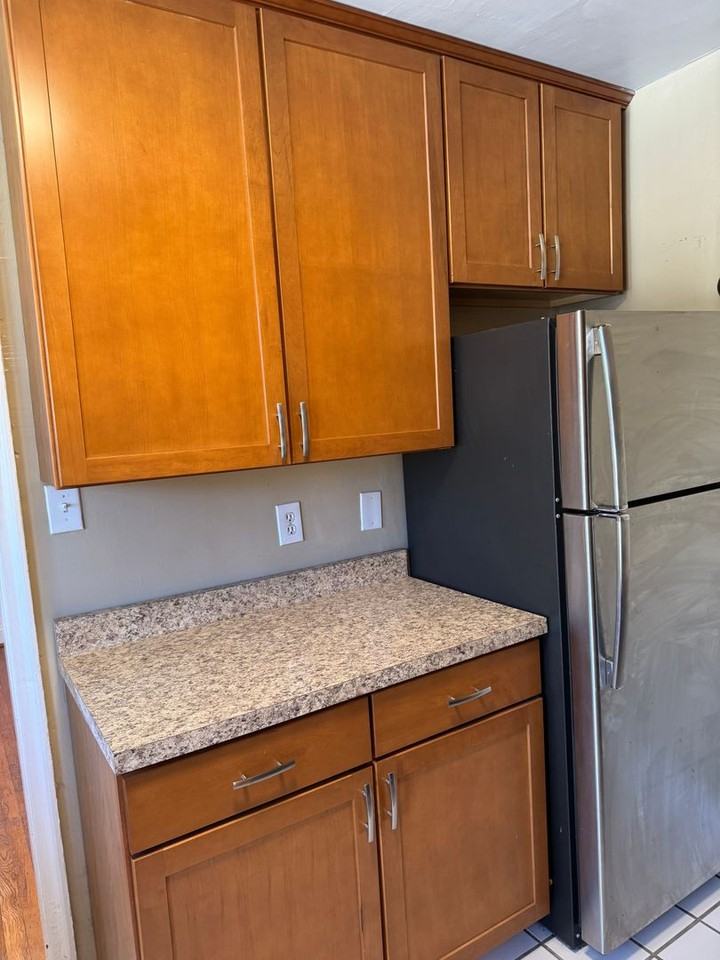 Madison Court - Photo 2 of 24