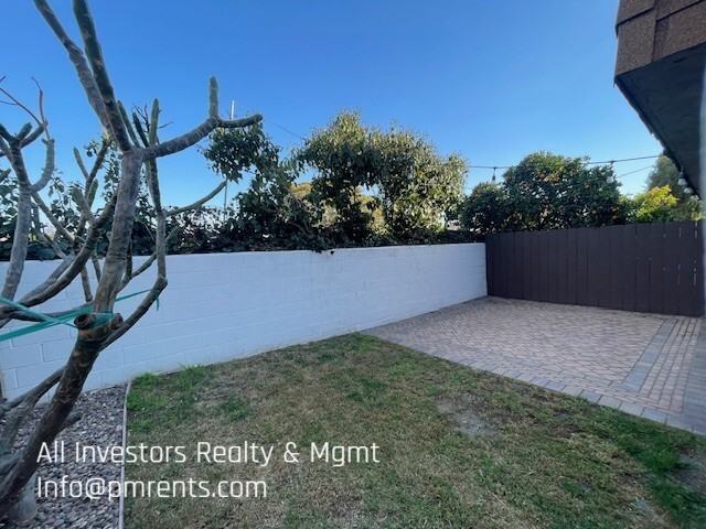 4459 Anne Sladon St #1 - Photo 5 of 25