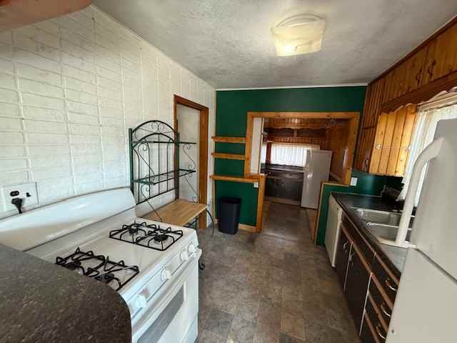 133 Northway #1 - Photo 4 of 32