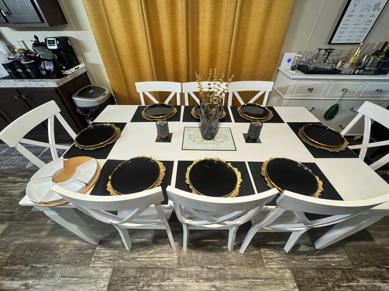 379 Robin Ln - Photo 6 of 23