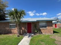 Horizon Circle Apartments - Photo 1 of 1