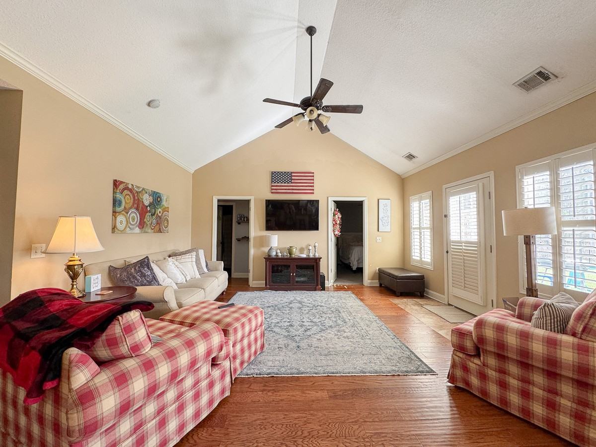 112 Tuscany Trl #1 - Photo 3 of 24