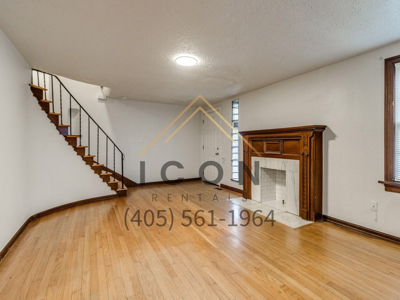 216 Nw 36th St #1 - Photo 4 of 19