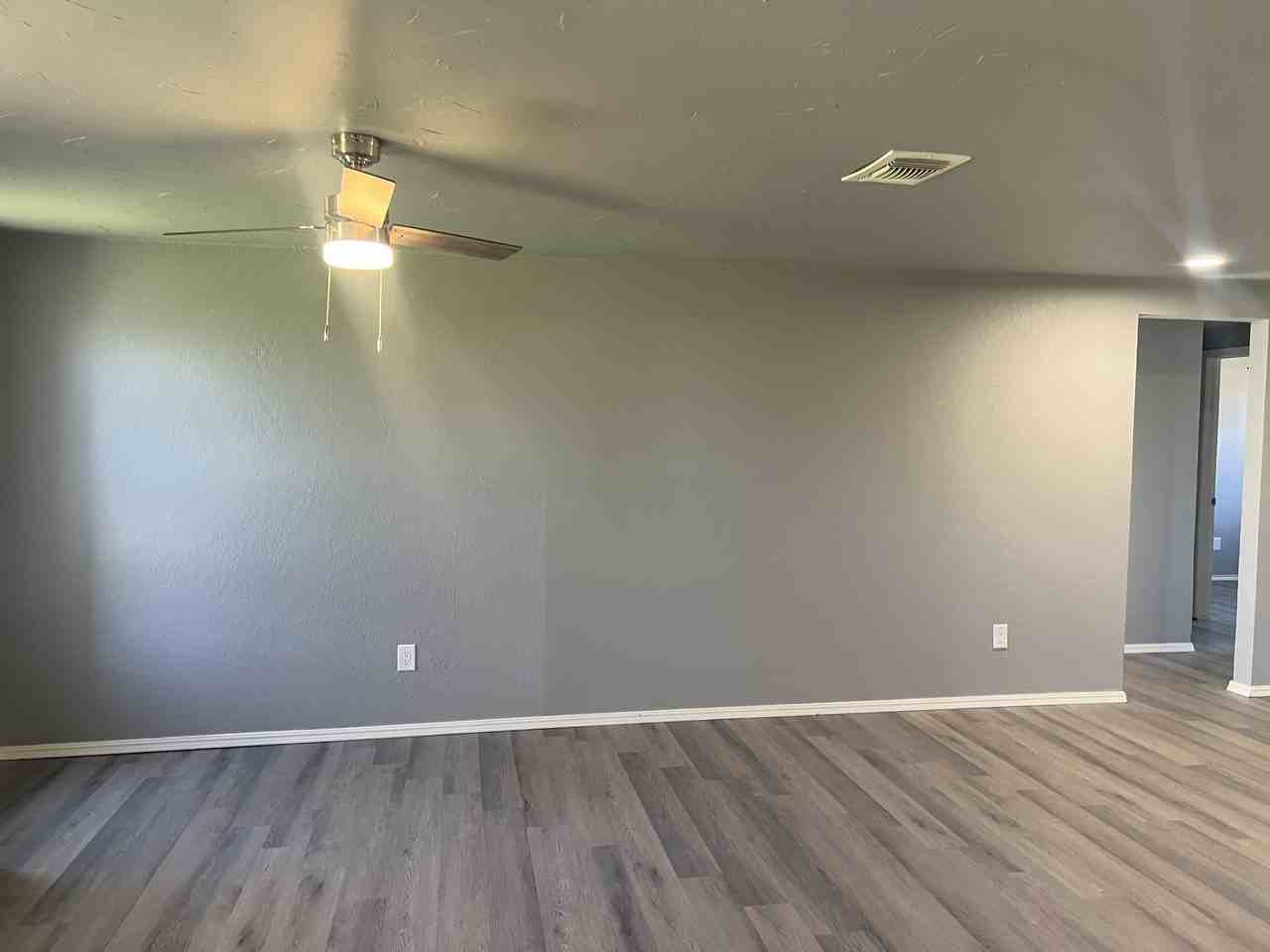 1101 Teal Pl #1 - Photo 6 of 19