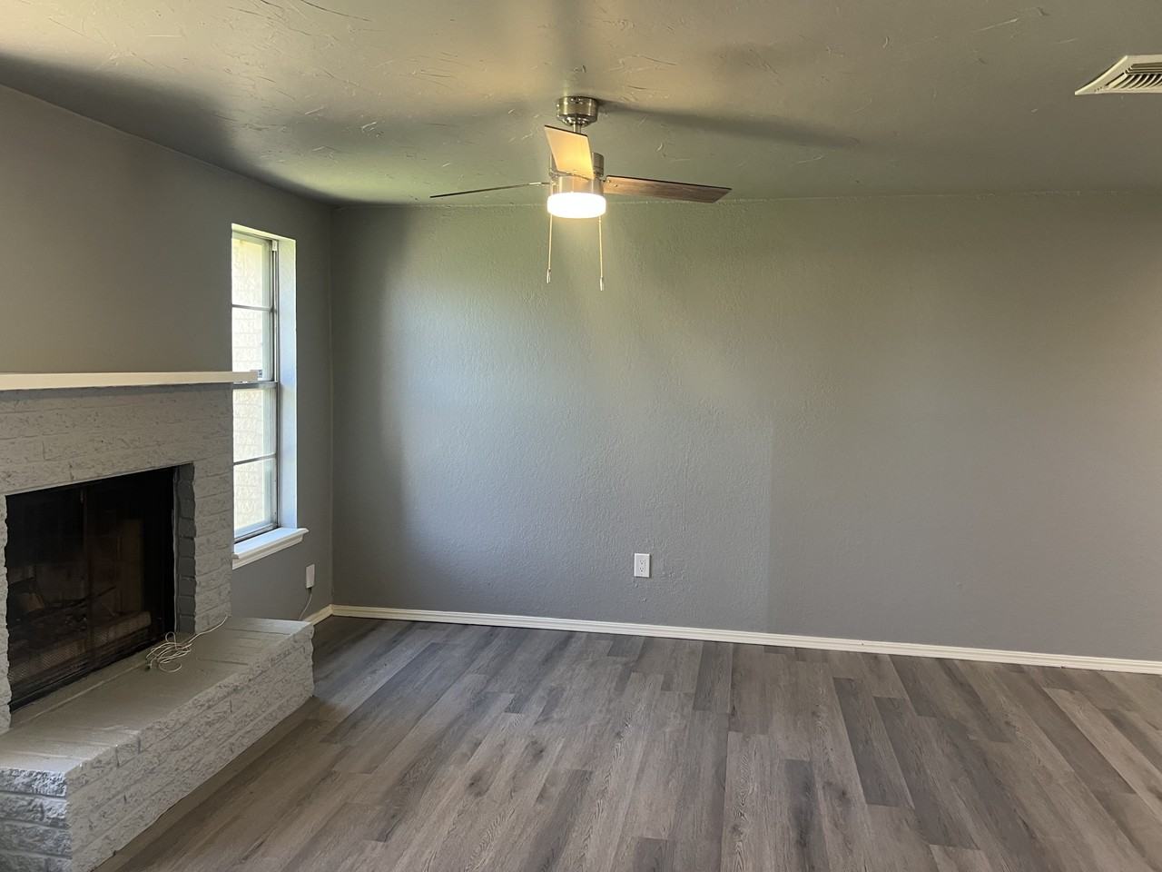 1101 Teal Pl #1 - Photo 7 of 19