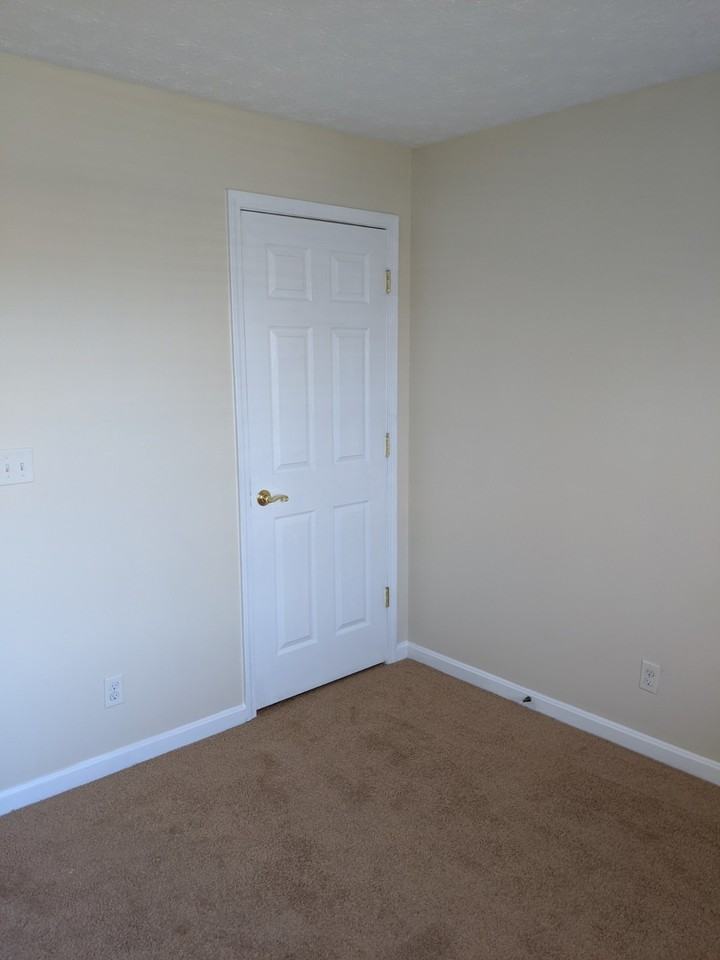 10500 Chariot Run Ct #10500-204 - Photo 2 of 23