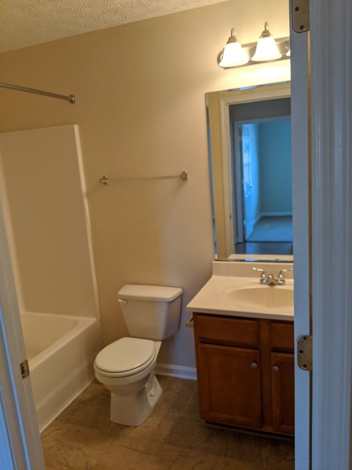 10500 Chariot Run Ct #10500-204 - Photo 5 of 23