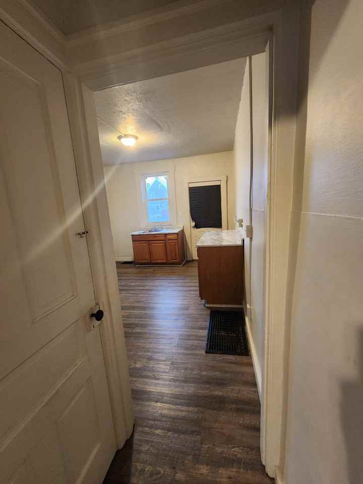 7311 Burton StreetFront - Photo 7 of 30