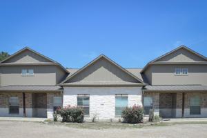 featured image of 4032 Golden Eagle Dr #C