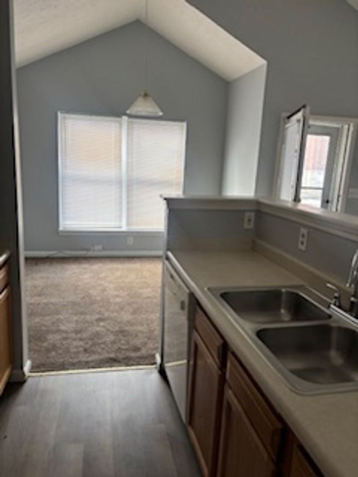 331N N 25th St - Photo 7 of 15