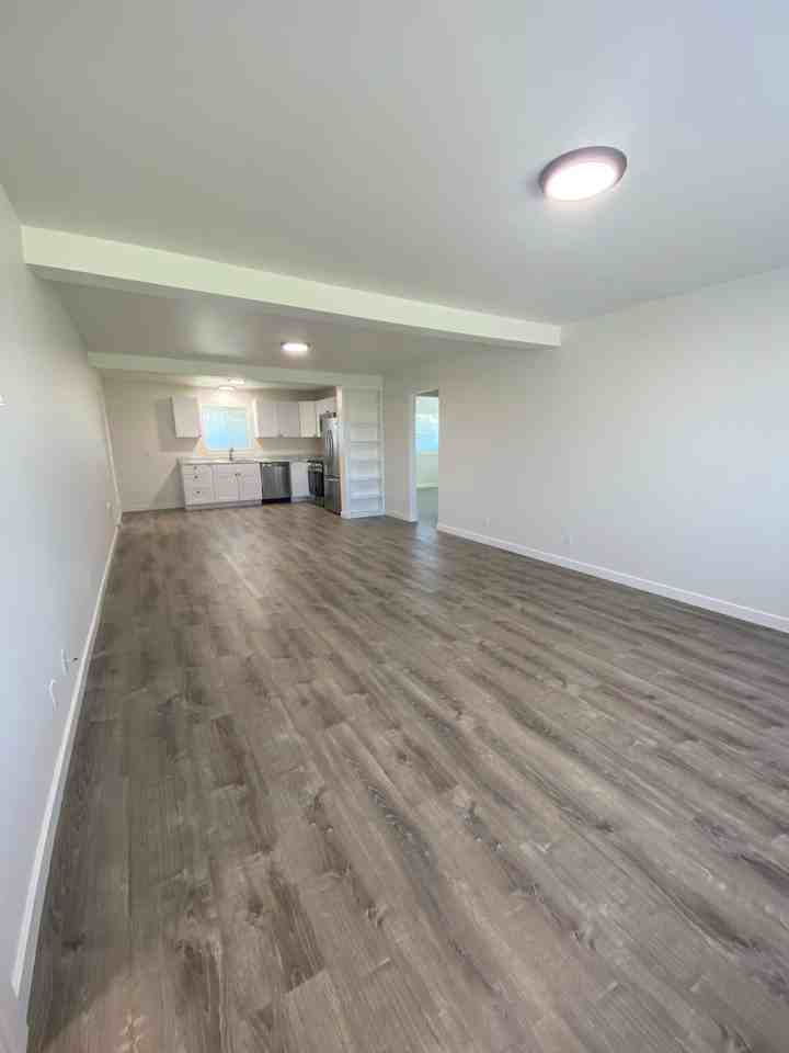 34215 Riverside Dr Sw #34215 - Photo 3 of 11