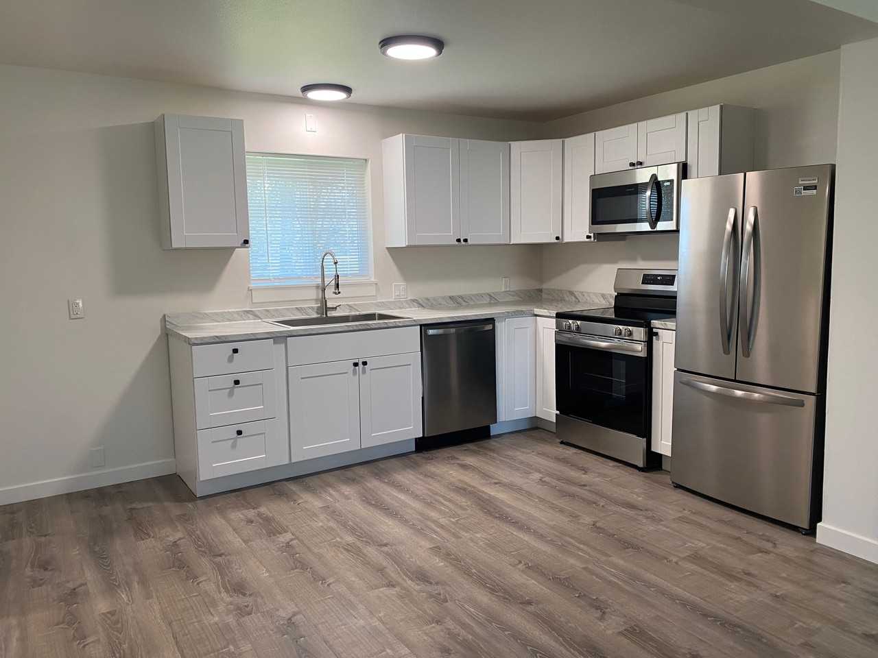 34215 Riverside Dr Sw #34215 - Photo 5 of 11