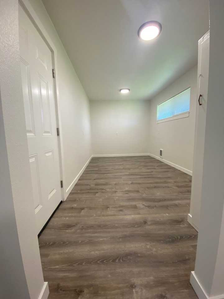 34215 Riverside Dr Sw #34215 - Photo 6 of 11