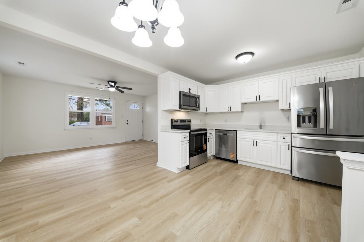 3021 Menands Dr #1 - Photo 4 of 10