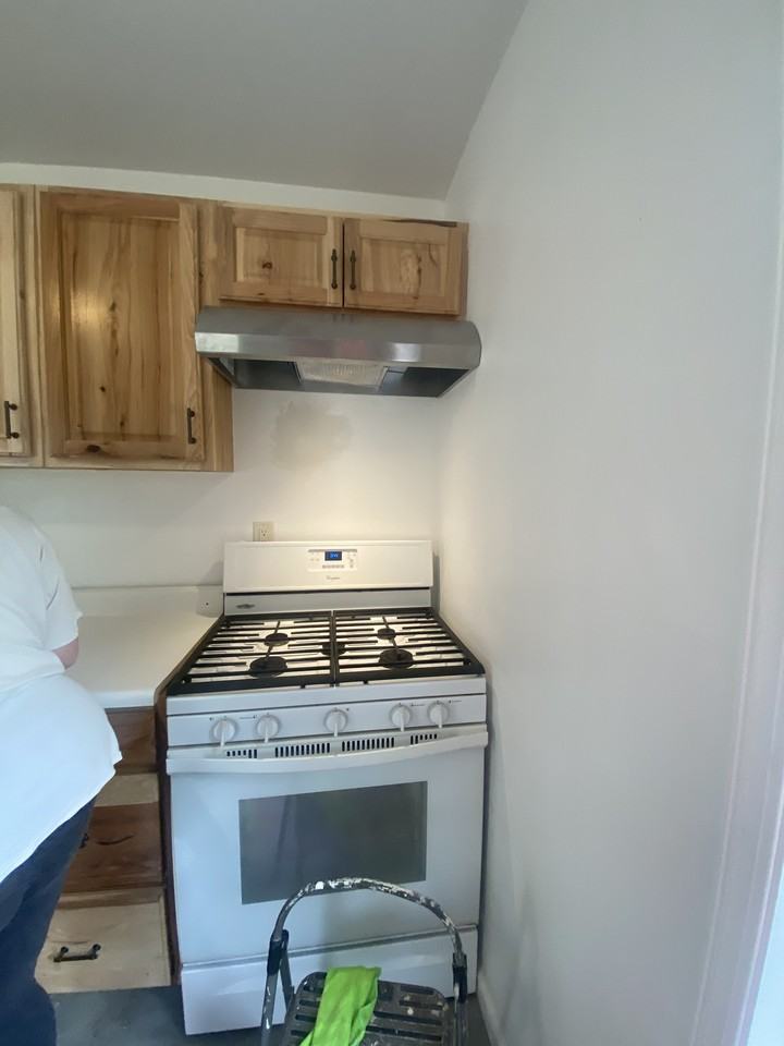 408 E Broadwell St #1 - Photo 3 of 13