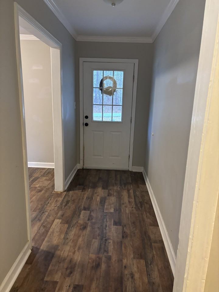 1139 Pine Top Rd #1 - Photo 5 of 9