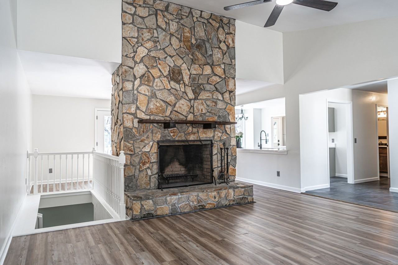 980 Monticello Dr #1 - Photo 6 of 35