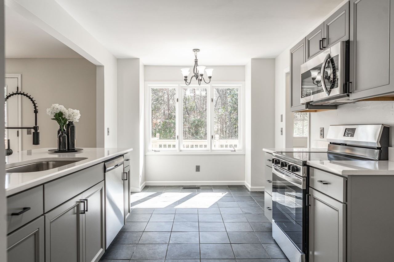 980 Monticello Dr #1 - Photo 7 of 35