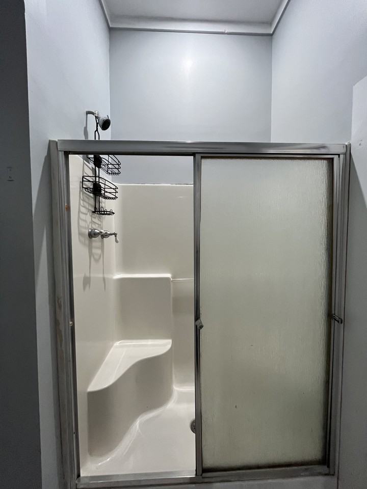 104 N 11th Ave #B - Photo 5 of 7