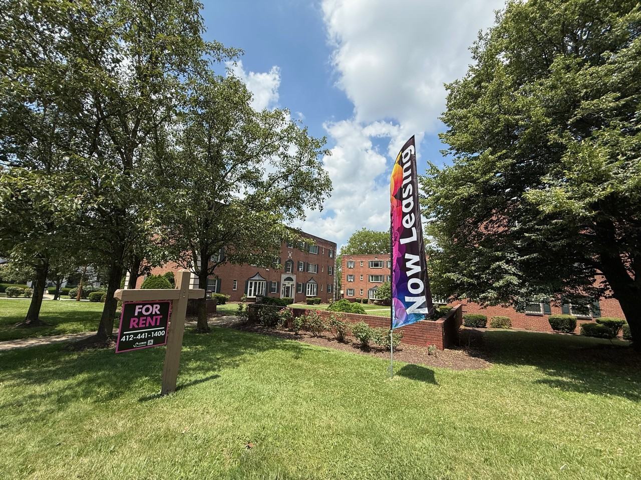 6015 FIFTH AVENUEAPT C-8 #C08 - Photo 6 of 10