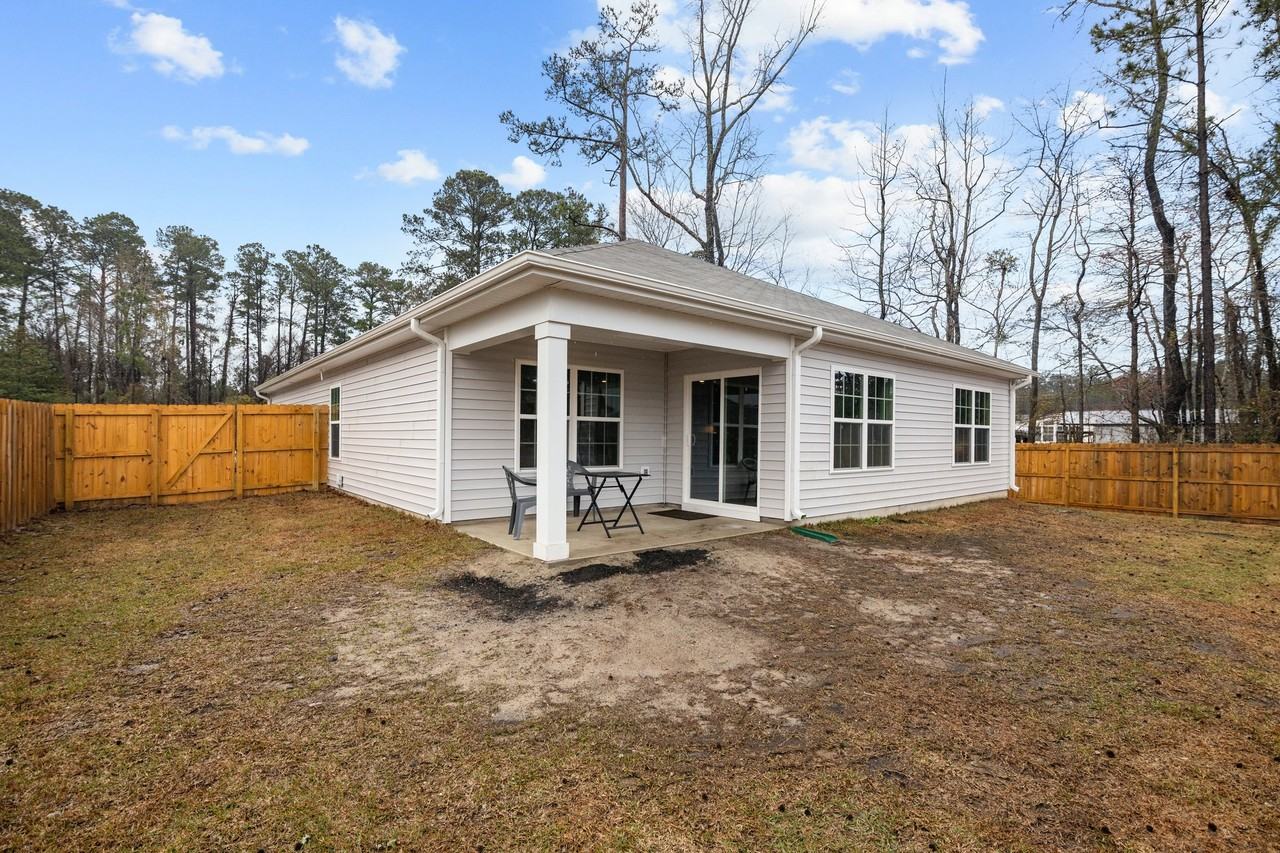 4001 Madeline Farm Blvd #1 - Photo 7 of 50