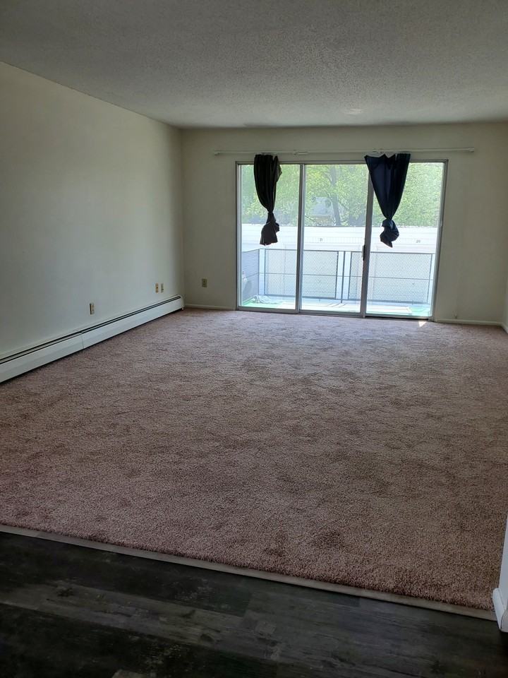 402 30th Ave N #15 - Photo 7 of 8