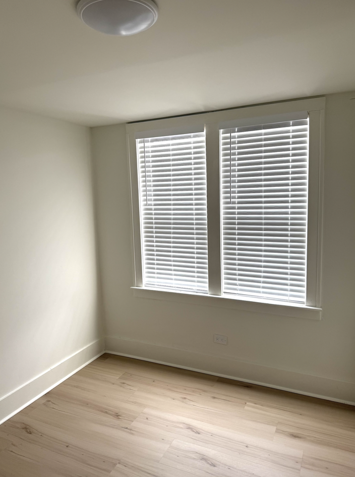 23057 E Main St #2 - Photo 7 of 9