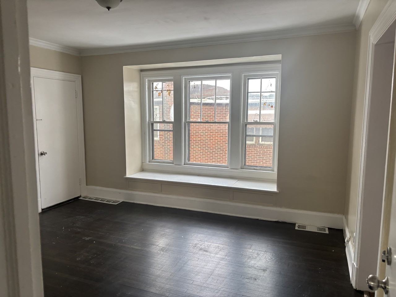 2311 Ohio Ave #2 - Photo 3 of 20