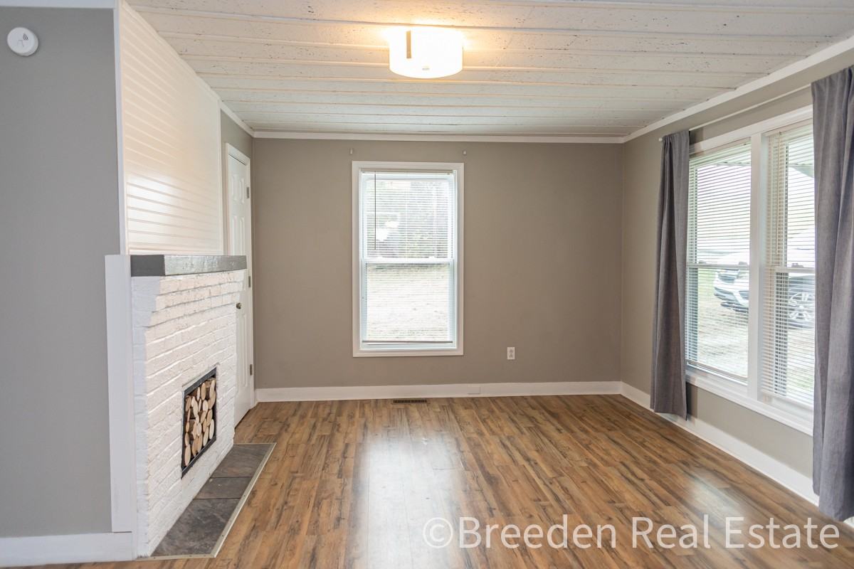 4515 Johnson Bridge Rd #1 - Photo 3 of 16