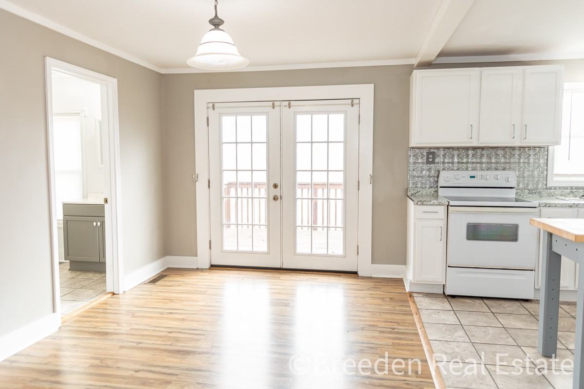 4515 Johnson Bridge Rd #1 - Photo 4 of 16