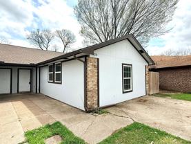 1020-1022 Vera Court - Photo 1 of 1