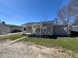 featured image of 910 S 13th St