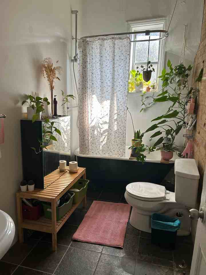 263 Wellesley Street East - Photo 7 of 16