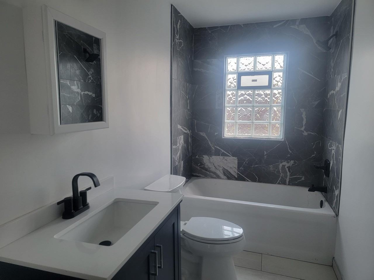 1038 S Ohio Ave #1 - Photo 2 of 8