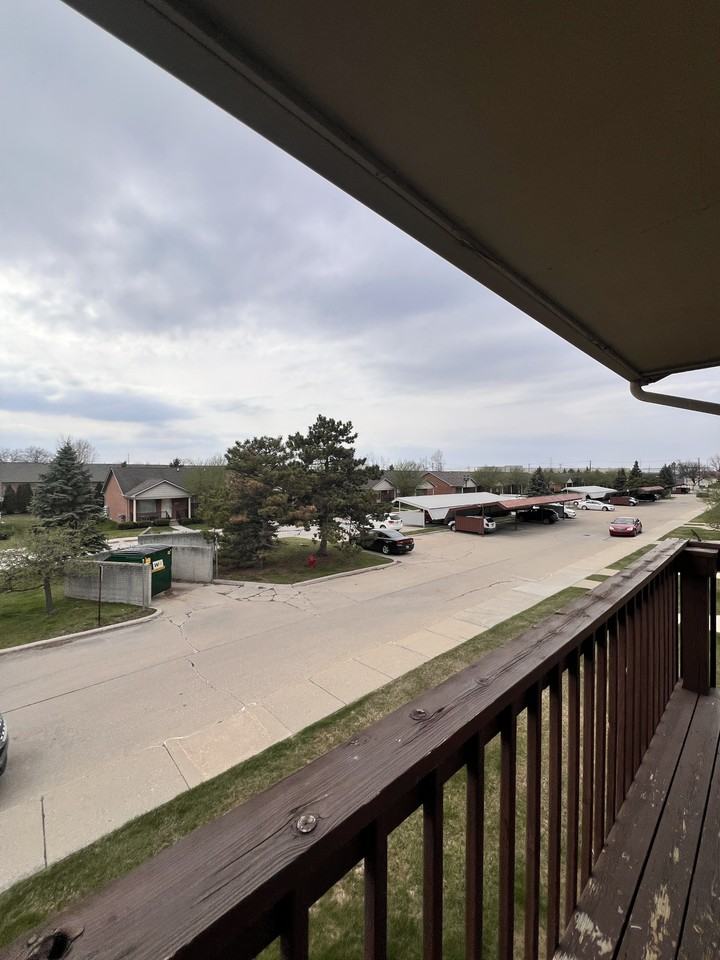 25672 Lira Ln #1 - Photo 5 of 30